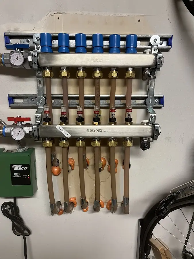 Plumber performing Leak Detection at a residential property in Laguna Hills